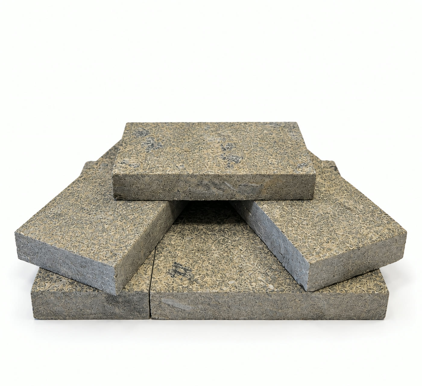 Piatră Granit Antracit Fațetat 4 laterale, suprafață fiamat, cod GRN-107, 20 × 10 × 3 cm, granit natural